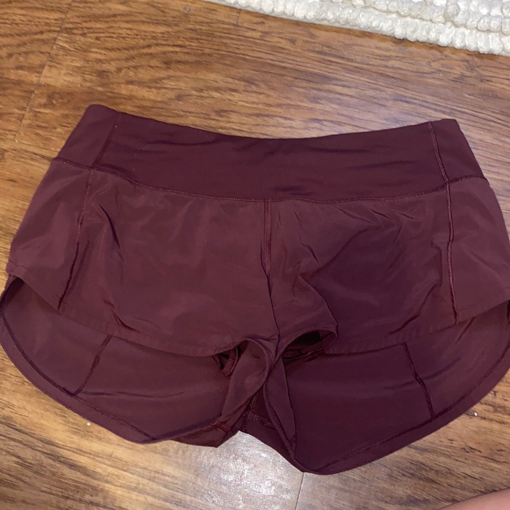 Like new lululemon speed up shorts 2.5 inch